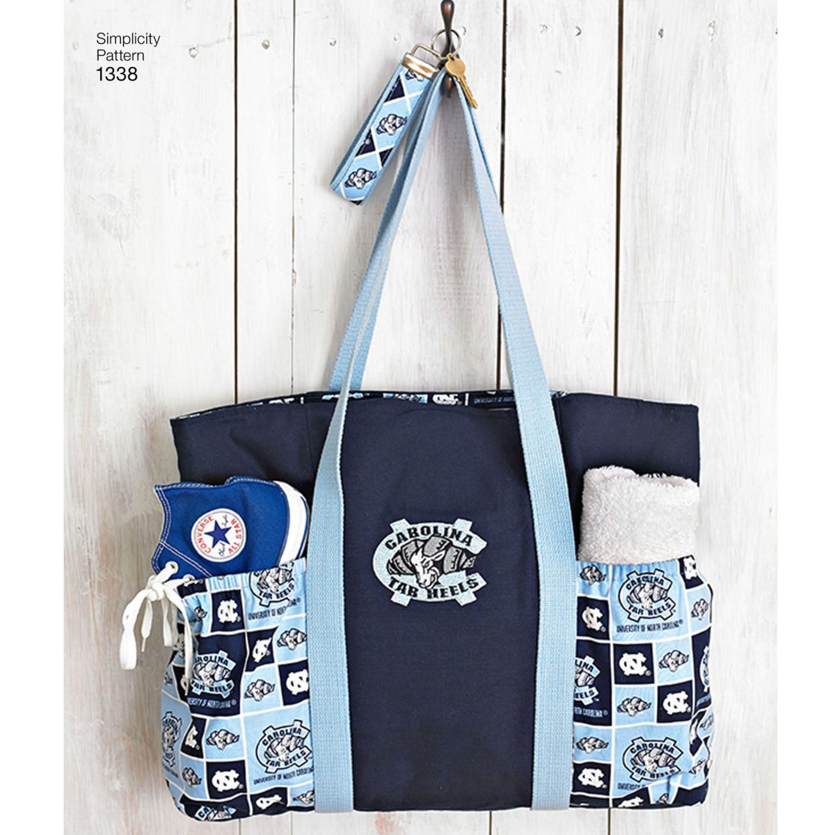 Simplicity Sewing Pattern 1338 Tote Bags in Three Sizes, Backpack and Coin Purse