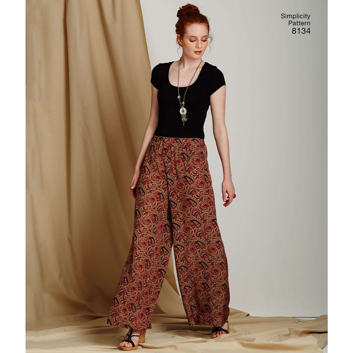 Simplicity Pattern 8134 Misses' Easy-to-Sew Trousers and Shorts