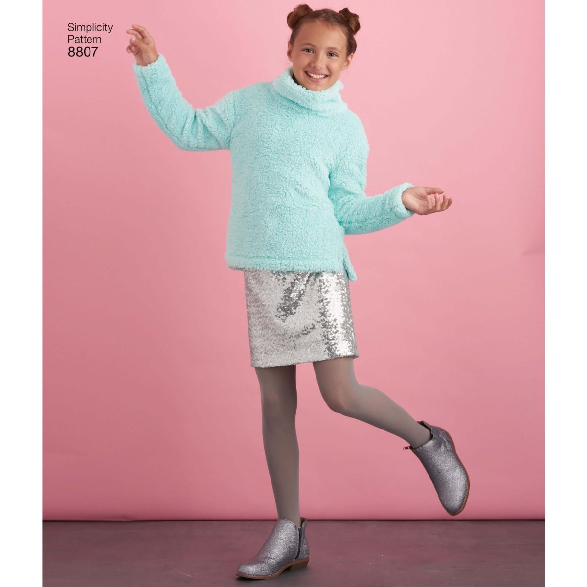 Simplicity Sewing Pattern 8807 Child and Girls' Sportswear