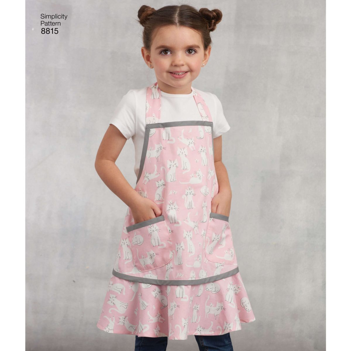 Pattern 8815 Child's and Misses' Apron