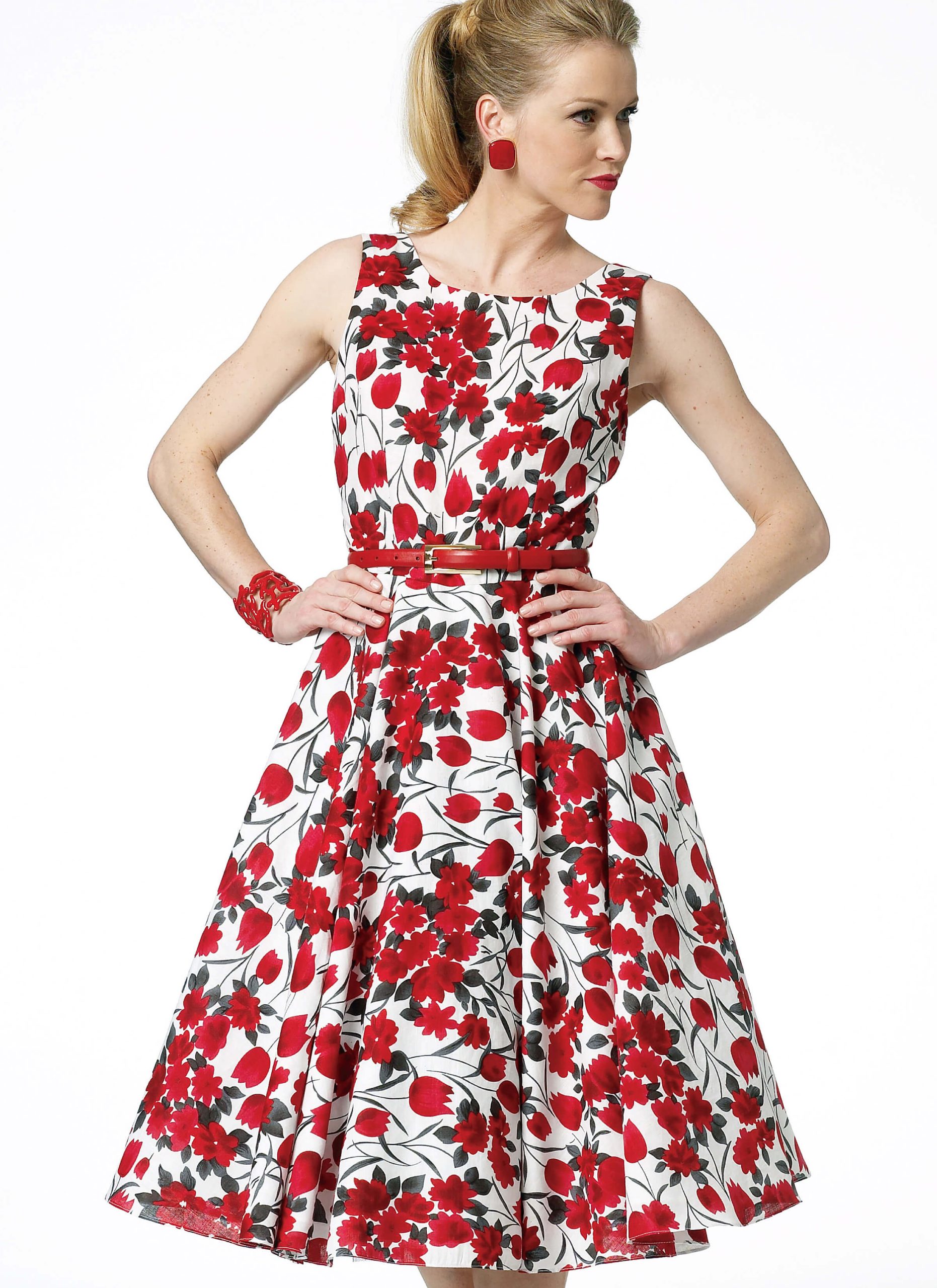 Patron De Robe Butterick B5748 - Taille 42 à 50 - Modèle Femme Avec Jupe Évasée
