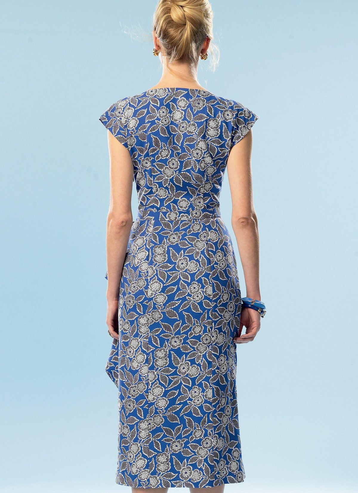 Butterick Sewing Pattern B5880 Misses'/Misses' Petite Dress and Belt