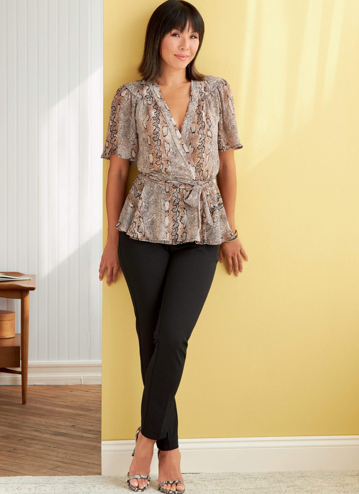 Butterick Sewing Pattern B6828 Misses' Tops