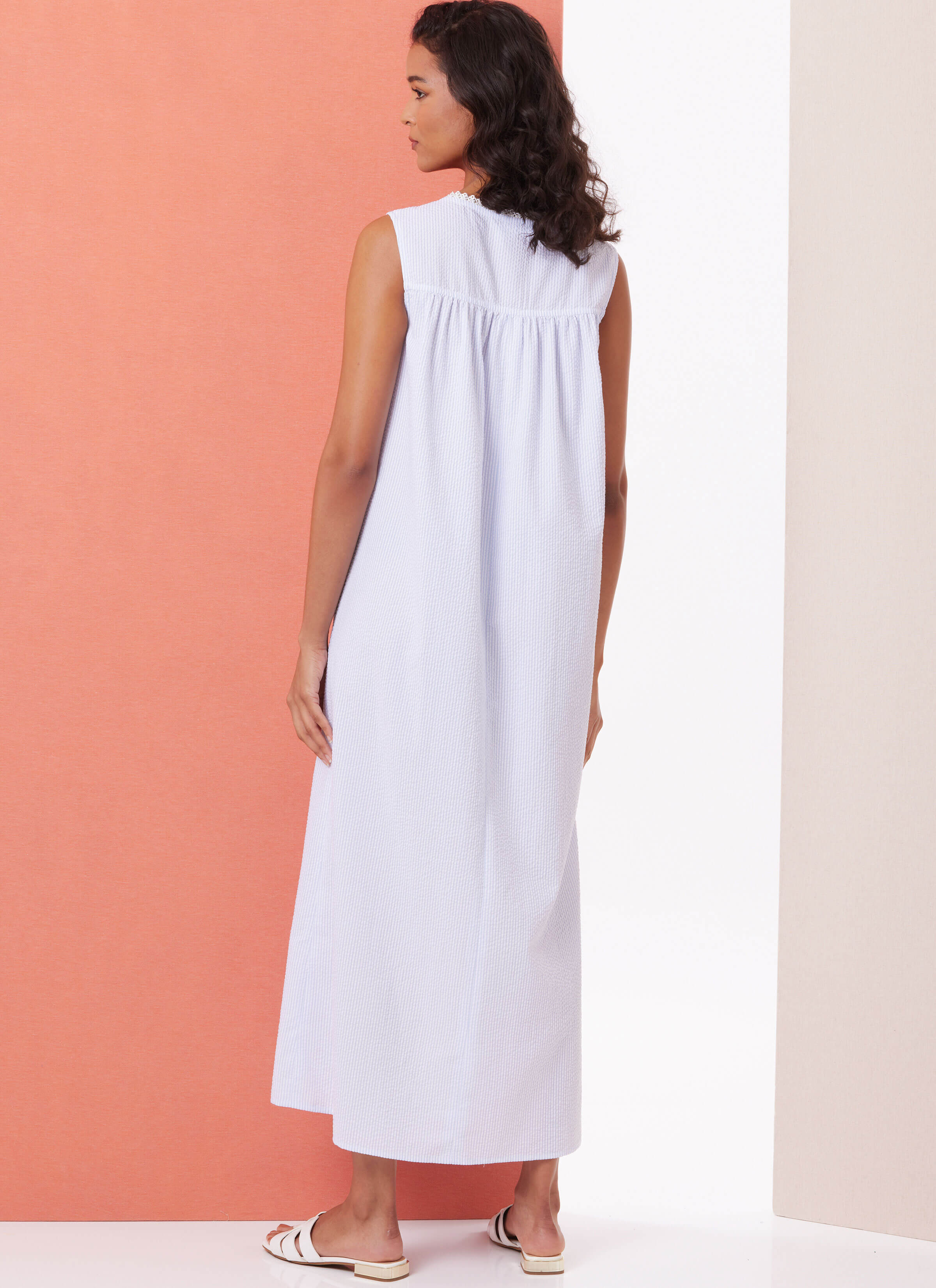 Butterick Sewing Pattern B7062 Misses' Robe and Nightgown