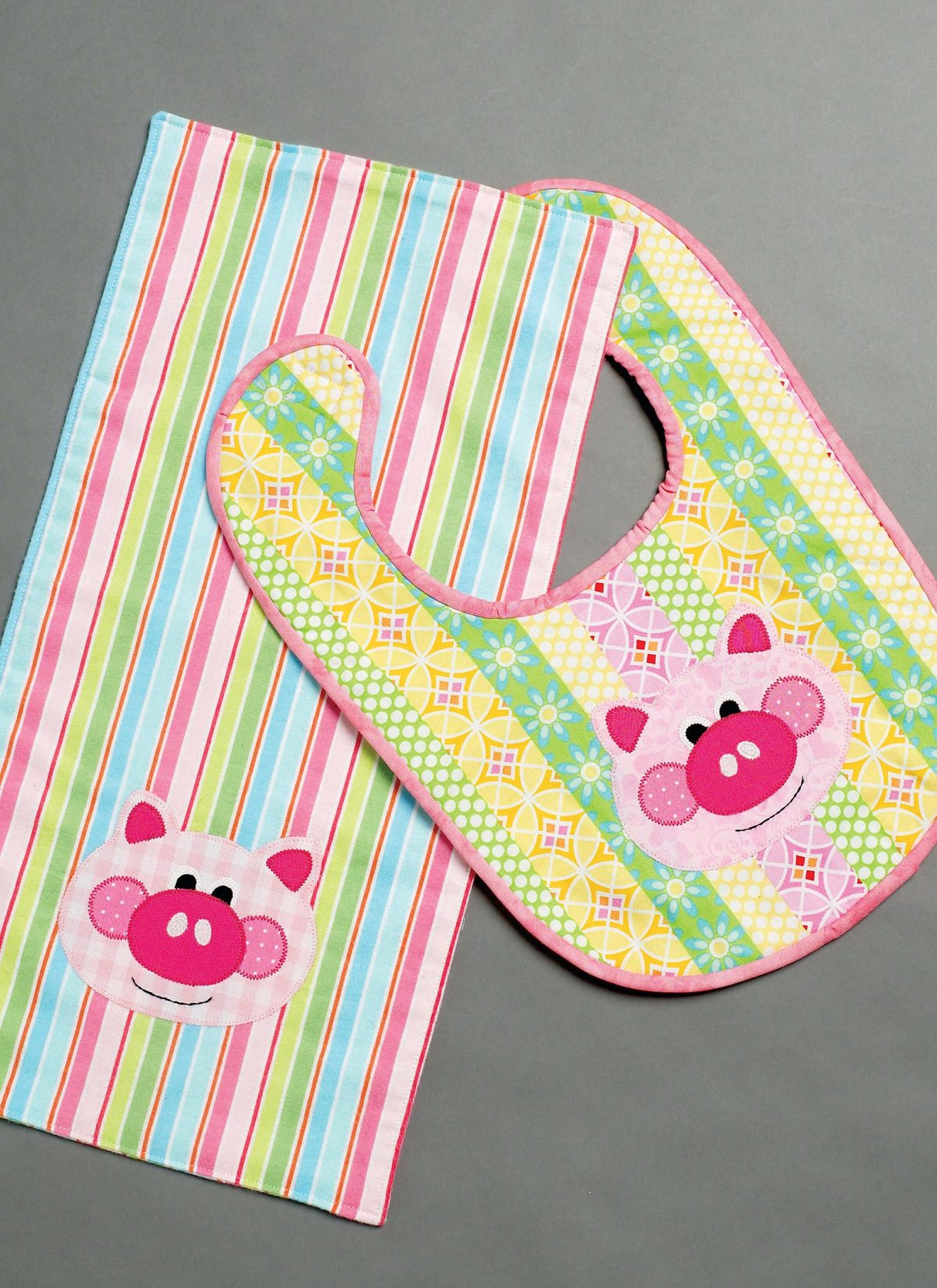 McCall's Sewing Pattern M6478 Bibs and Burp Cloths