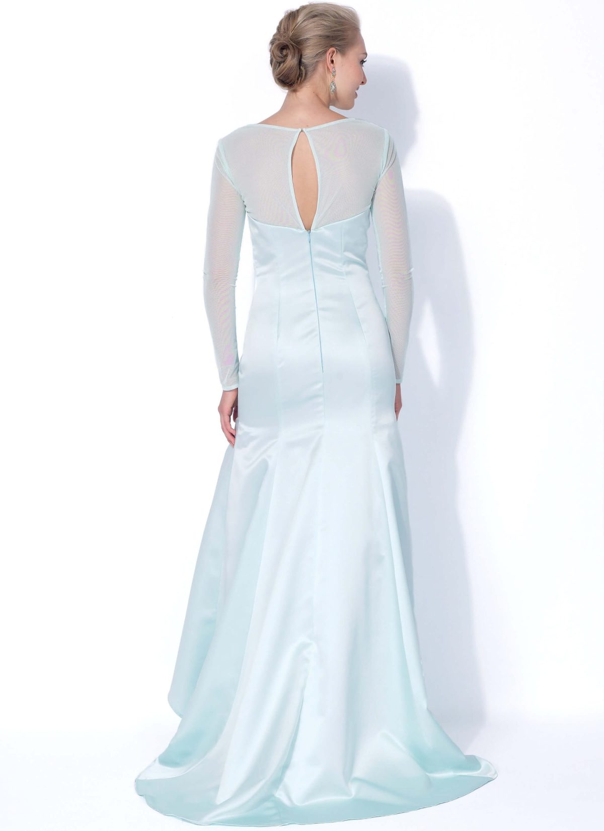 McCall's Sewing Pattern M7320 Misses'/Miss Petite Mermaid-Hem and High-Low Dresses