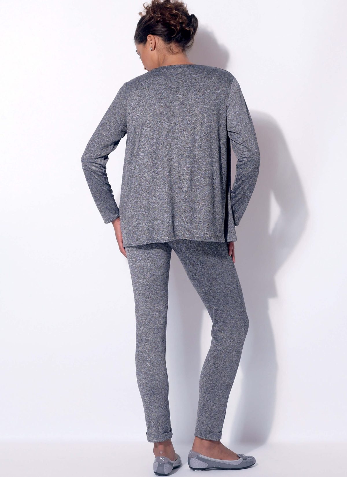 McCall's Sewing Pattern M7331 Misses' Cardigan, T-Shirt, Pencil Skirt and Leggings