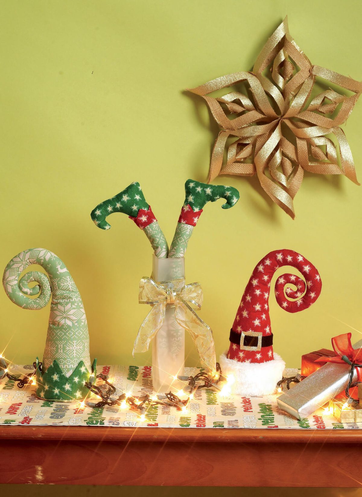 McCall's Sewing Pattern Christmas Table Runners and Decorations