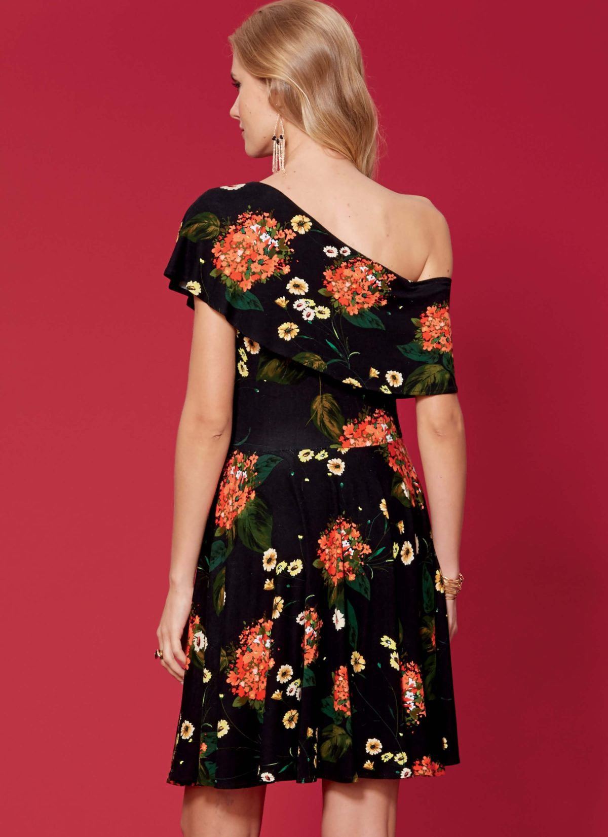 McCall's Sewing Pattern M7683 Misses'/Miss Petite Dresses with Shoulder and Skirt Variations