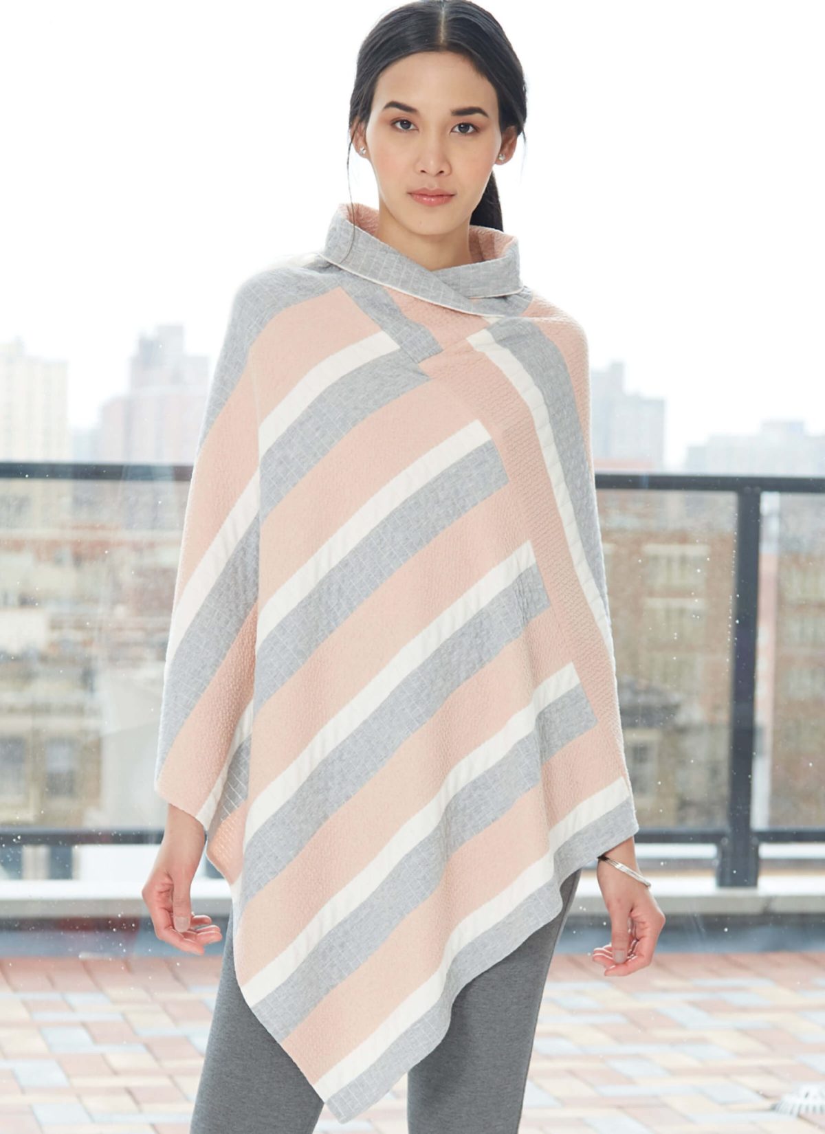 McCall's Sewing Pattern M7846 Misses' Ponchos