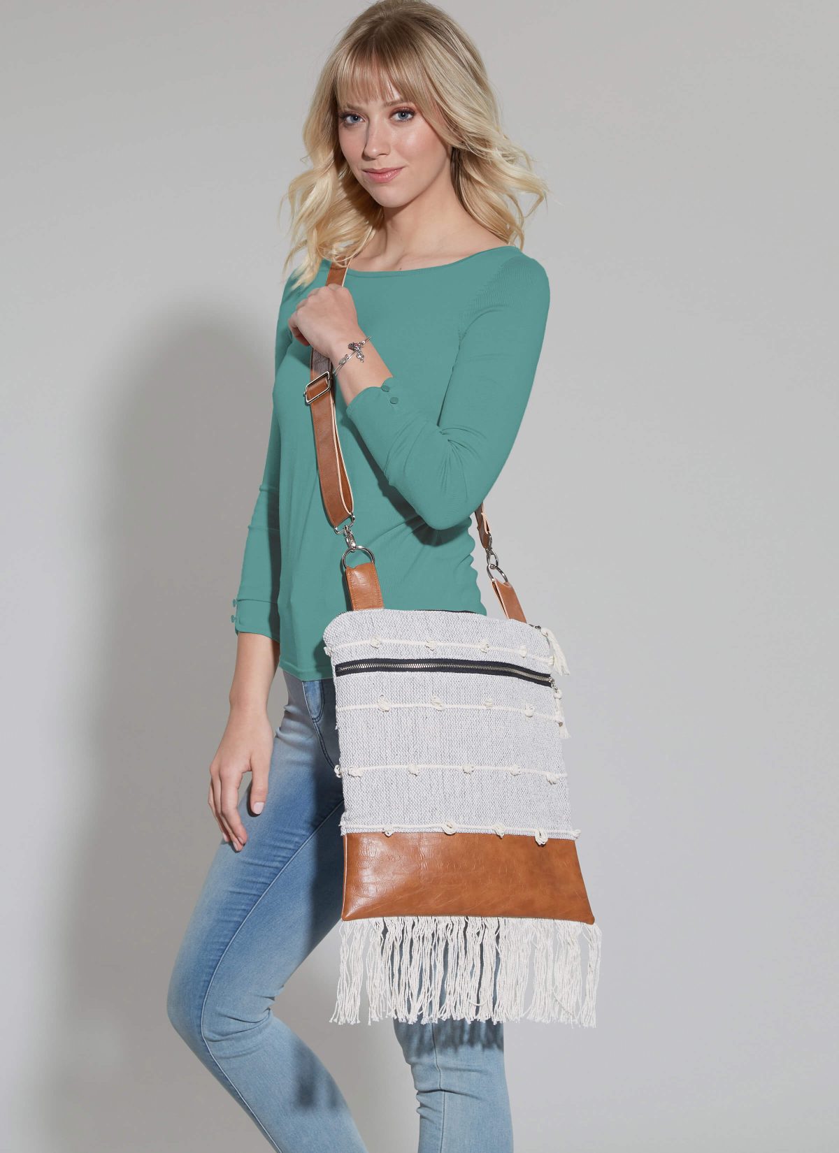 McCall's Sewing Pattern M8334 Bags by Tiny Seamstress Designs