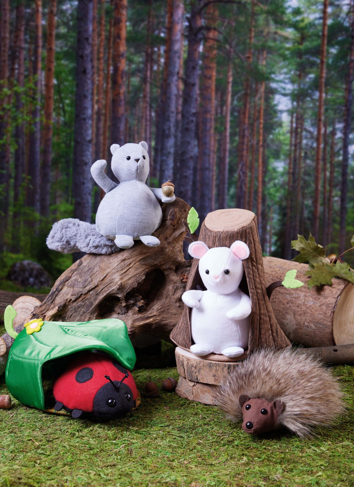 McCall's Sewing Pattern M8469 Plush Animals With Leaf and Tree Houses by Carla Reiss Design