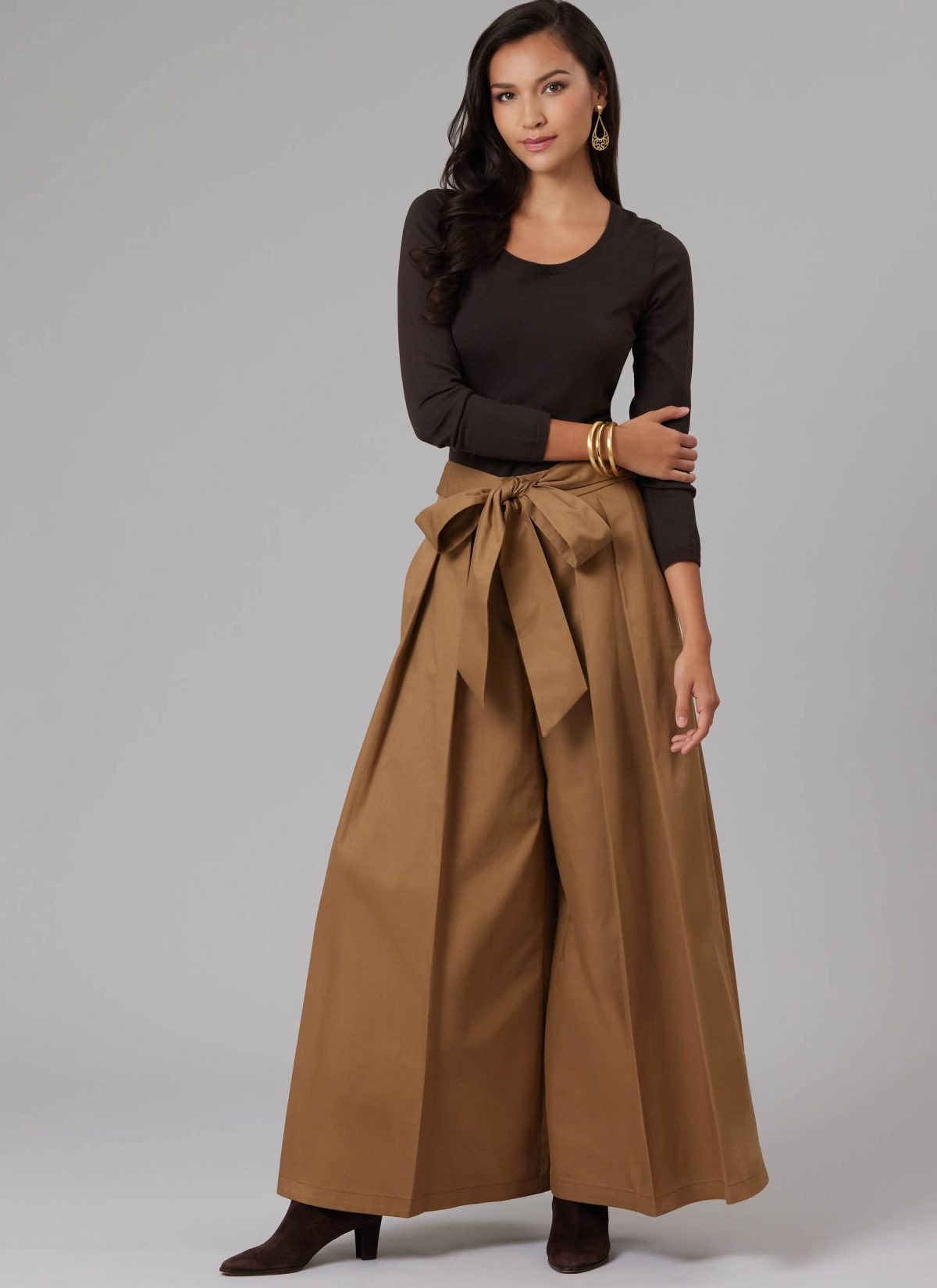 McCall's Sewing Pattern M8631 Misses' Pleated Shorts and Trousers