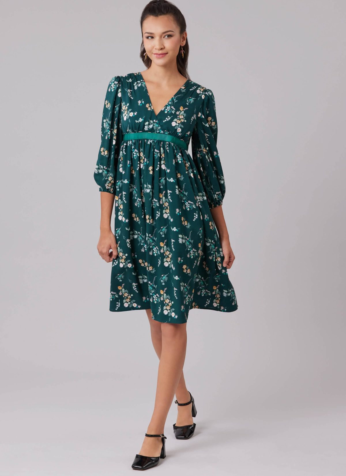 McCall's Sewing Pattern M8643 Misses' Lined Dresses by Laura Ashley