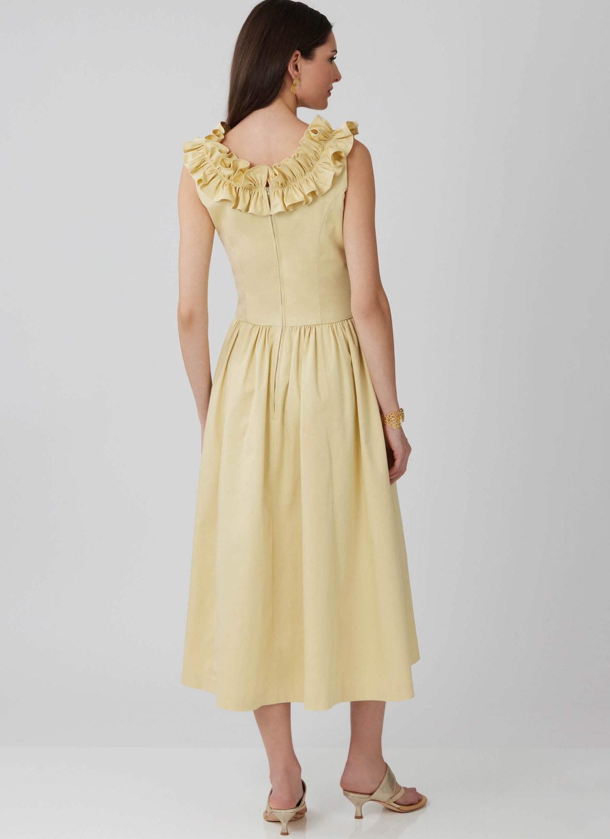 McCall's Sewing Pattern M8650 Misses' and Miss Petite Ruffle Neck Midi Dress