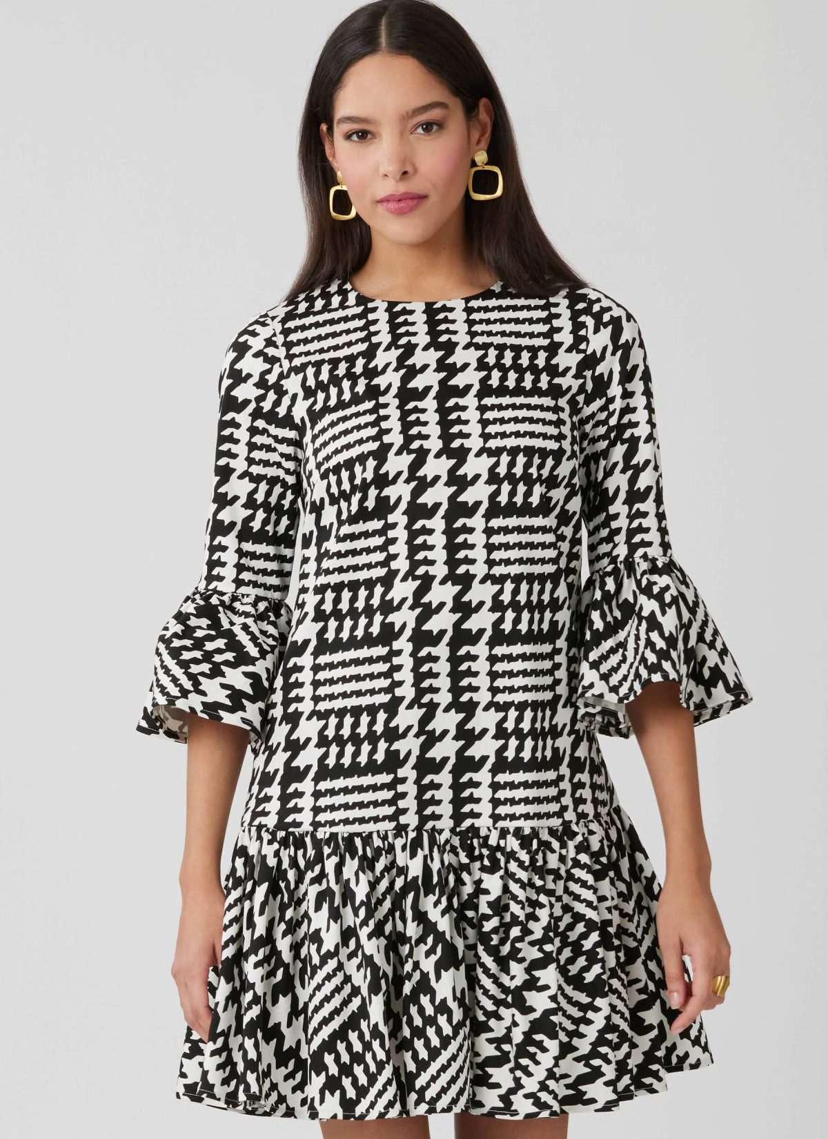 McCall's Sewing Pattern M8651 Misses' and Miss Petite Drop Waist Mini Dress