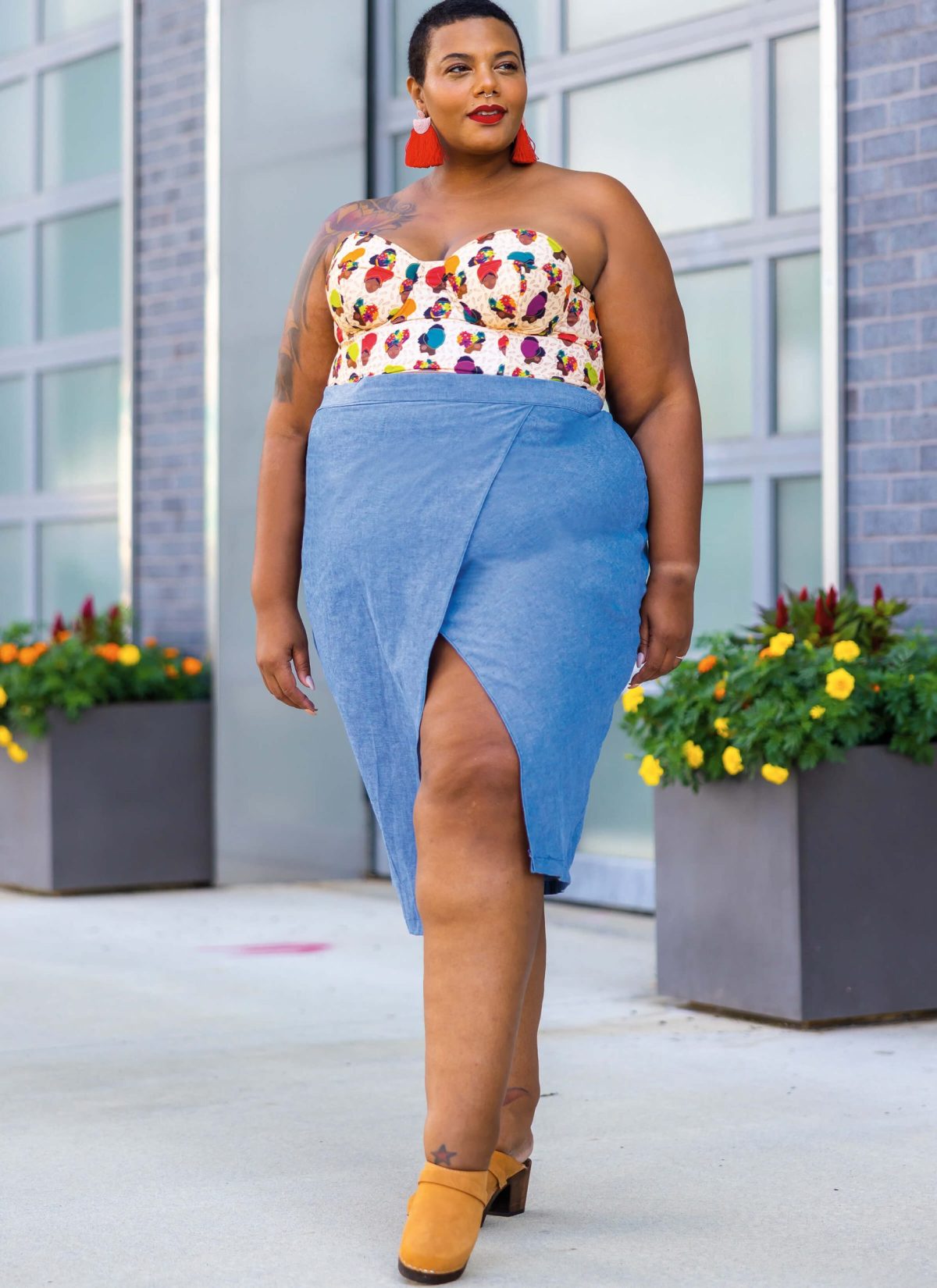 Know Me Sewing Pattern ME2015 Women's Lined Bustier and Skirt by Aaronica B. Cole