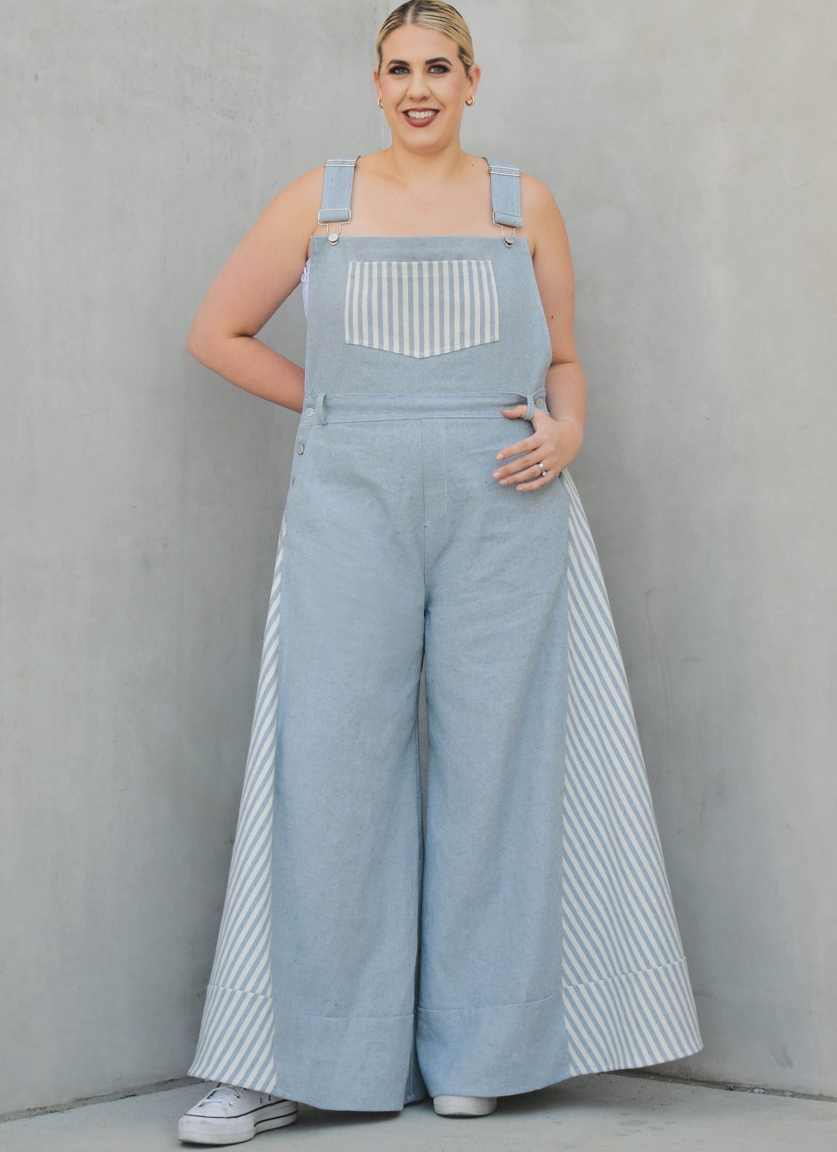 Know Me Sewing Pattern ME2062 Misses' Overalls by Alisha Grace