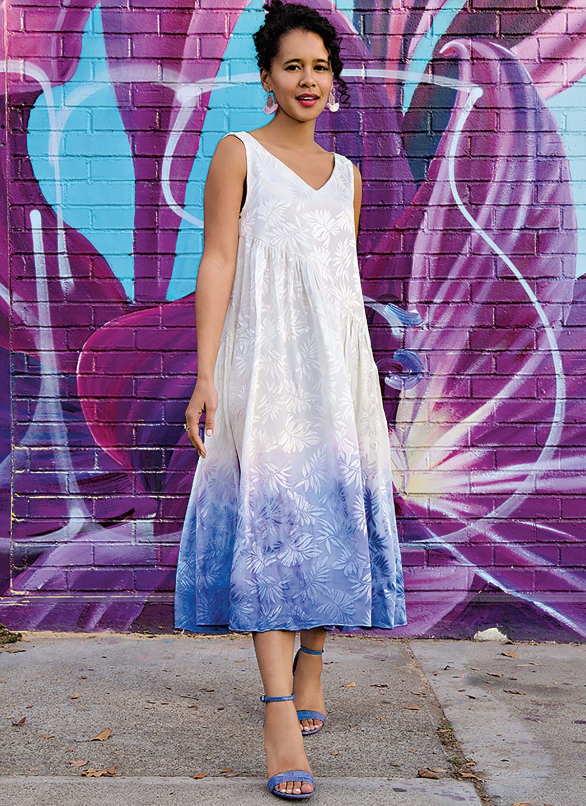 Know Me Sewing Pattern ME2076 Misses’ Front or Back Reversible Dress in Two Lengths by Handmade Millennial