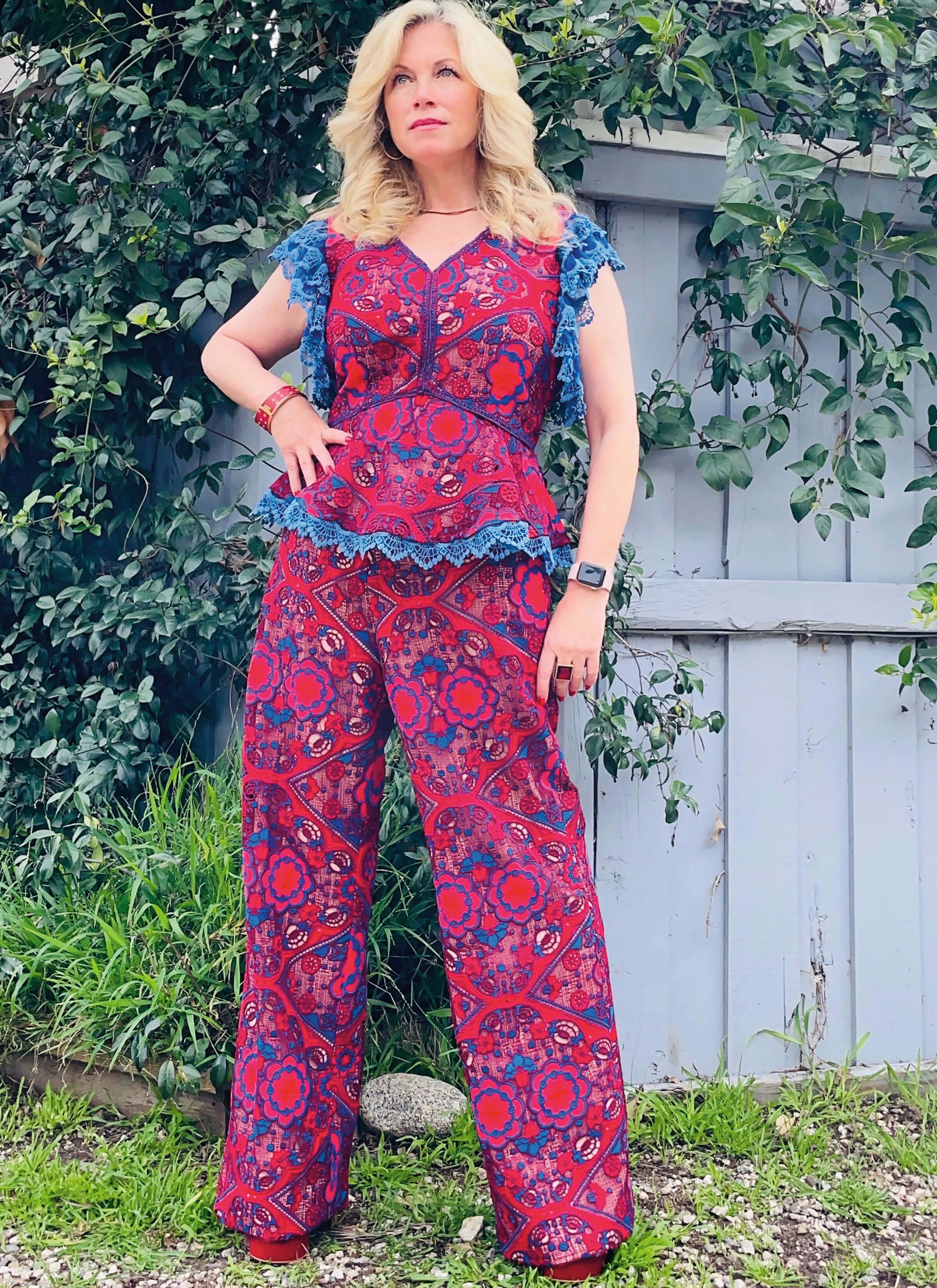 Know Me Sewing Pattern ME2092 Misses' Top and trousers by Lynn Brannelly