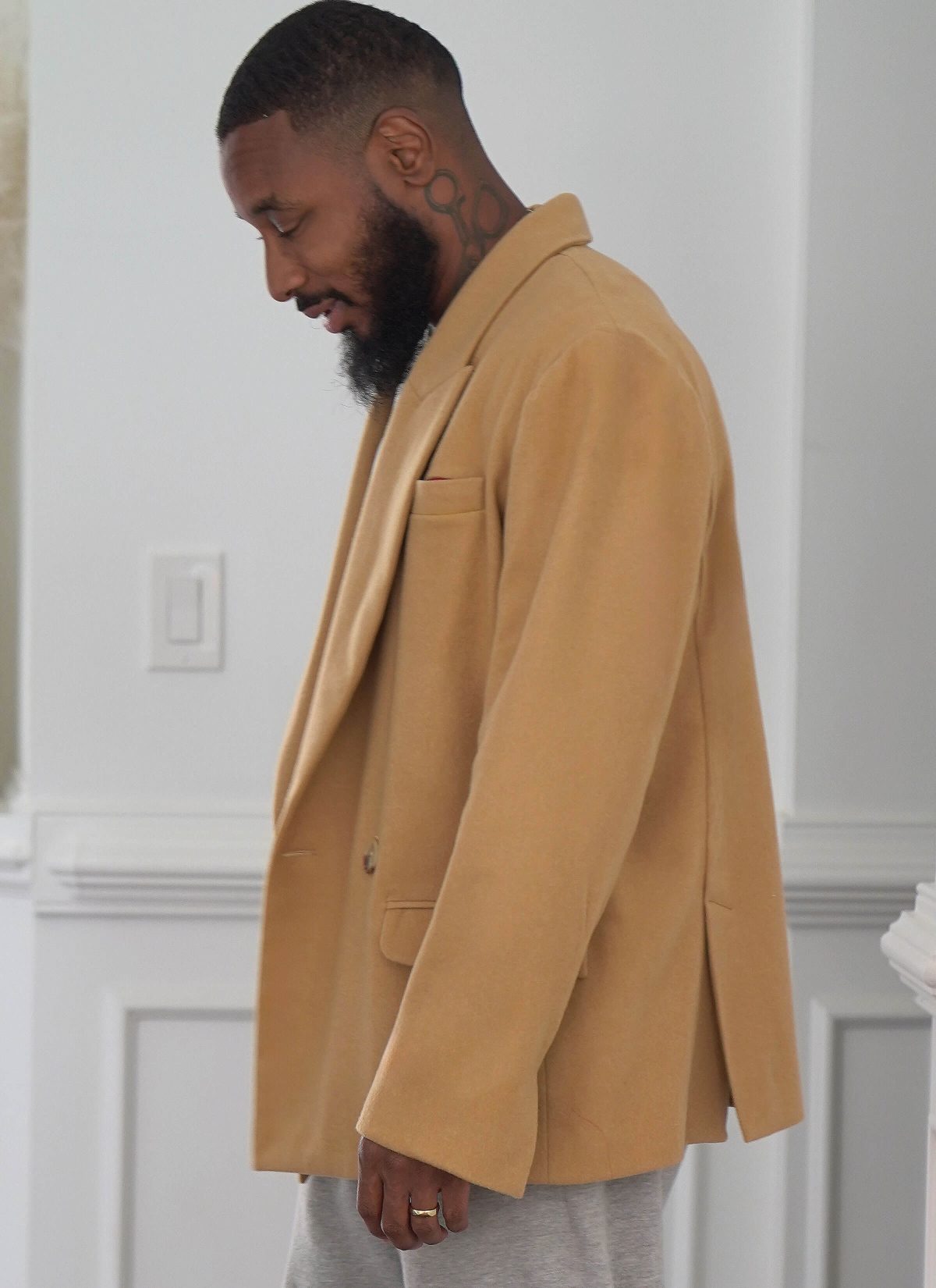 Know Me Sewing Pattern ME2118 Men's Jacket by Norris Dánta Ford