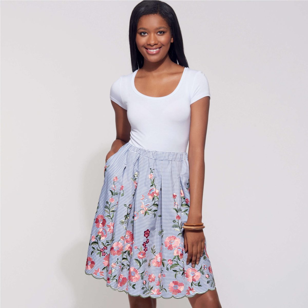 New Look Pattern N6605 Misses' Skirt with Neck Tie