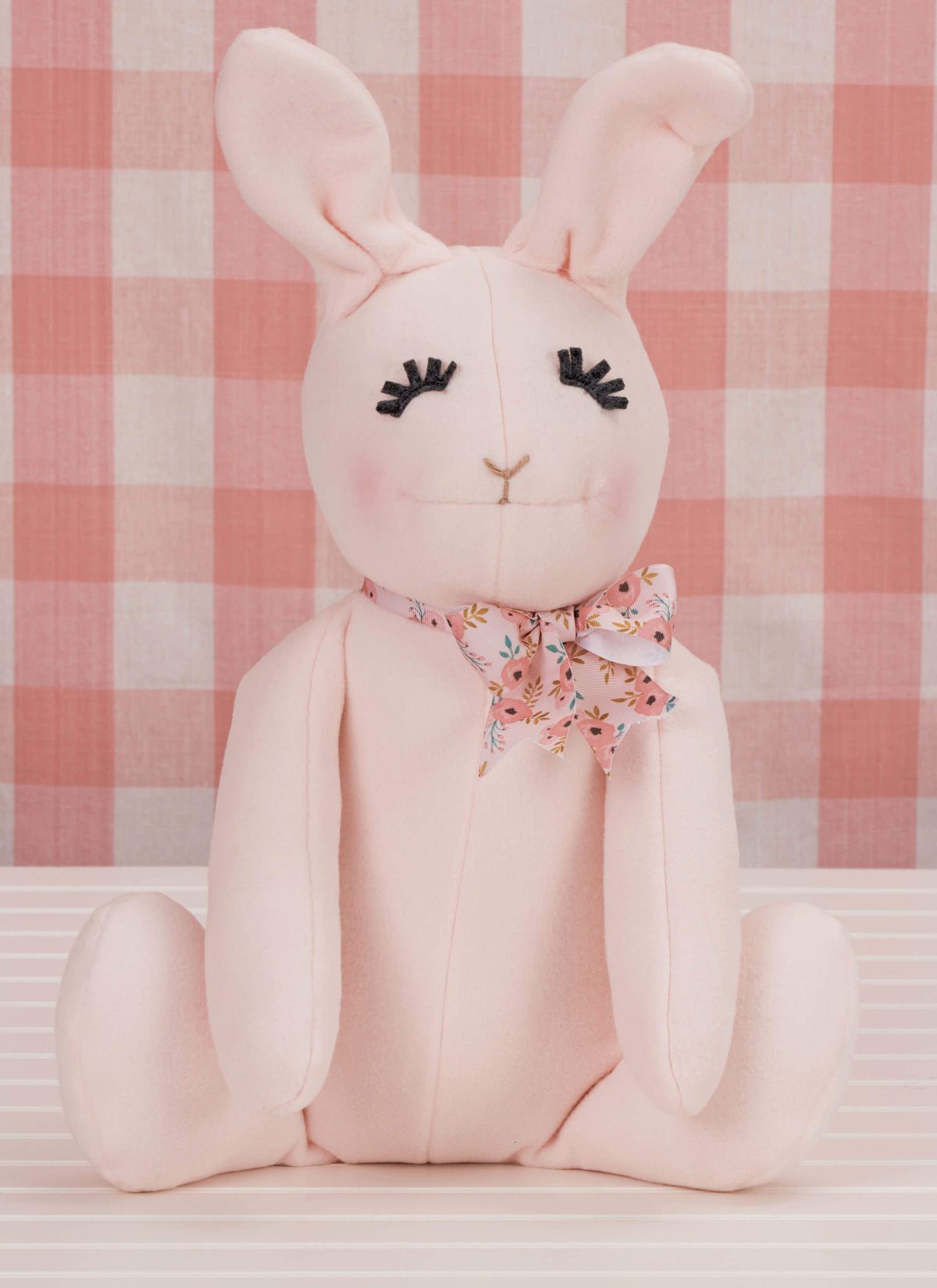 Simplicity Sewing Pattern S3157 Seated Plush Animals by Elaine Heigl Designs