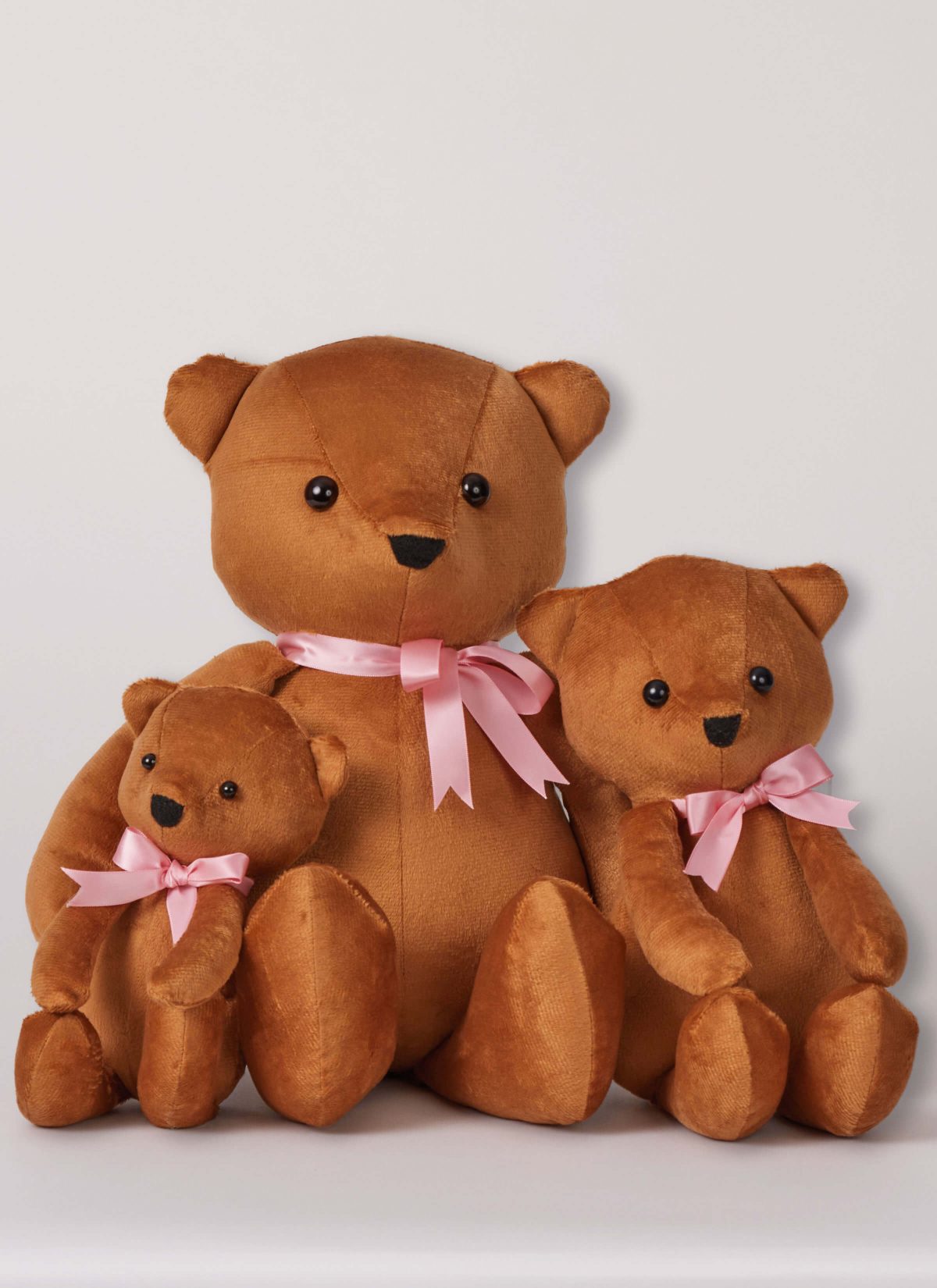 Simplicity Sewing Pattern S3185 Floppy Bears in Three Sizes by Elaine Heigl Designs