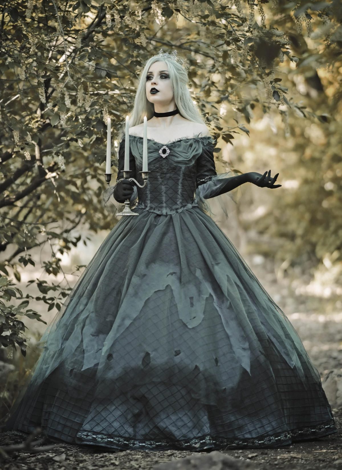 Simplicity Sewing Pattern S3228 Misses' Phantom Queen Fantasy Costume by Raine Emery