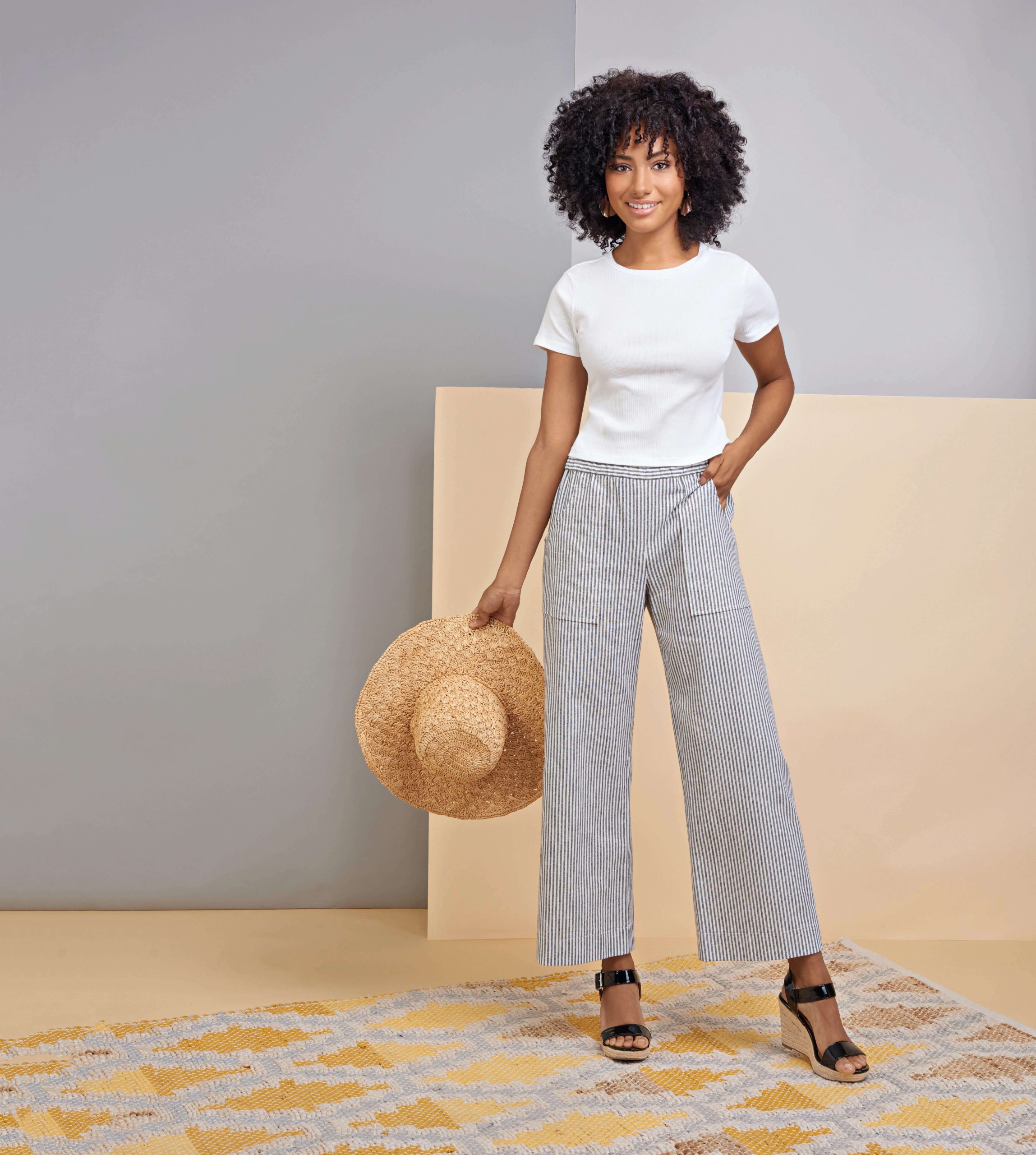 Simplicity Sewing Pattern S8841 Misses' Wide or Slim Leg Pull-on Pants
