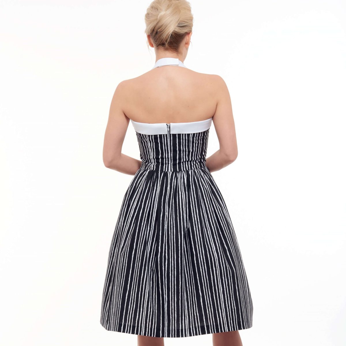 Simplicity Sewing Pattern S8979 Misses' Classic Halloween Costume