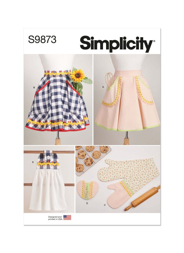 Simplicity Sewing Pattern S9873 Apron and Kitchen Accessories