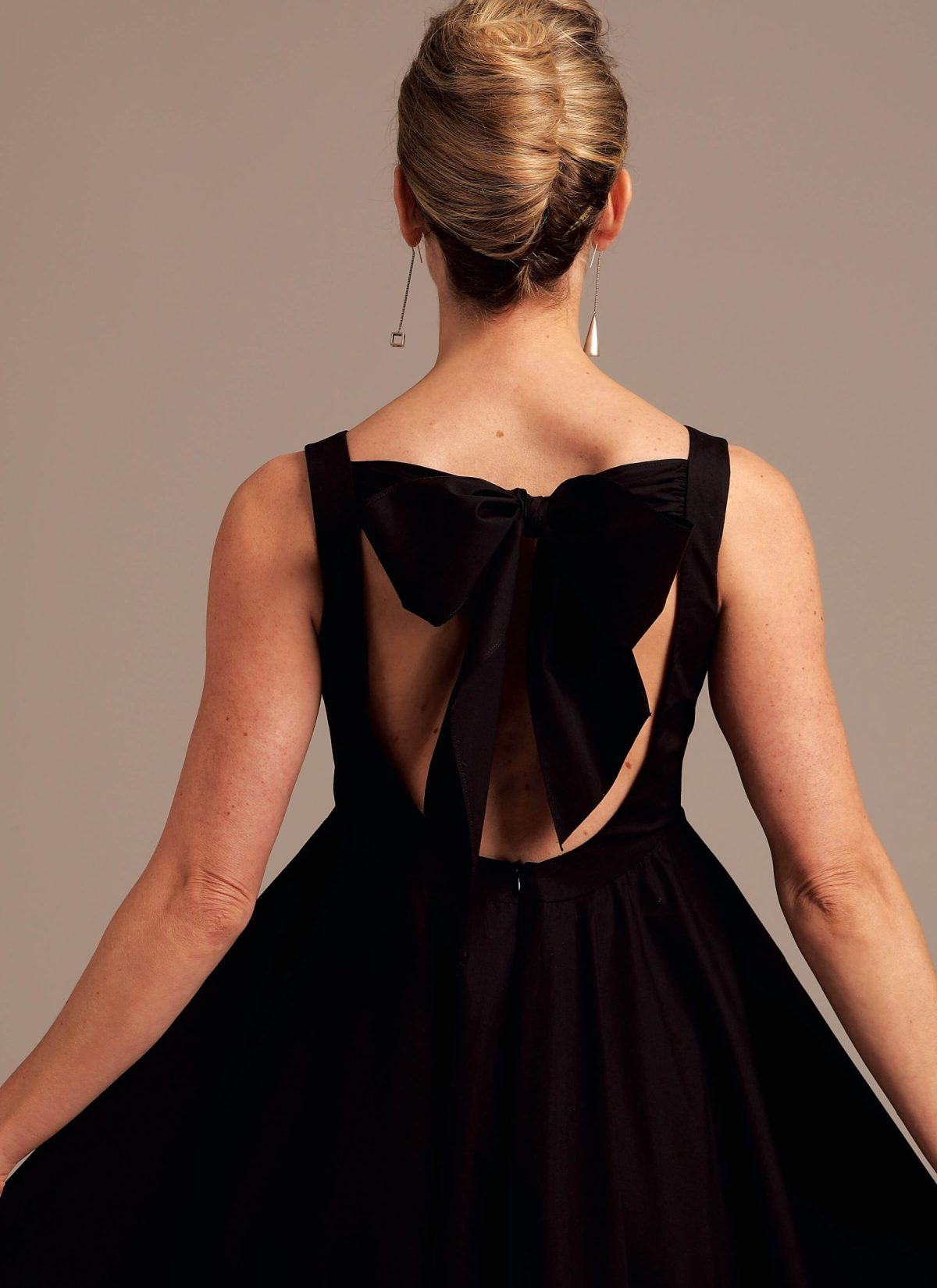 Vogue Patterns V1102 Misses' Dress