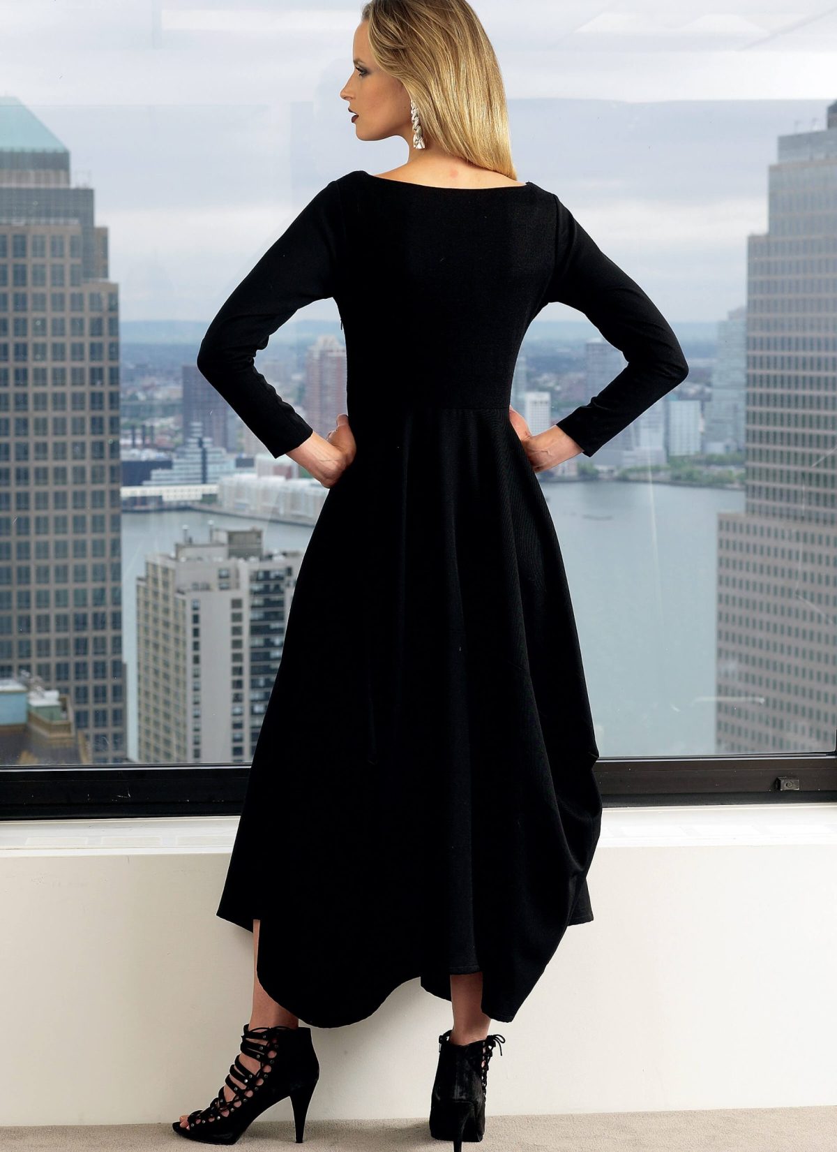Vogue Patterns V1312 Misses' Dress