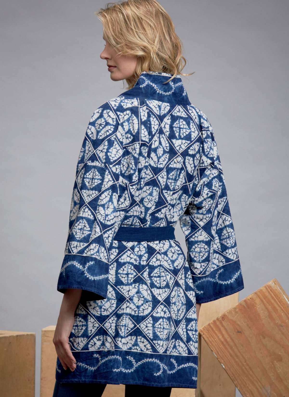 Vogue Patterns V1610 Misses' Kimono-inspired Jacket and Belts