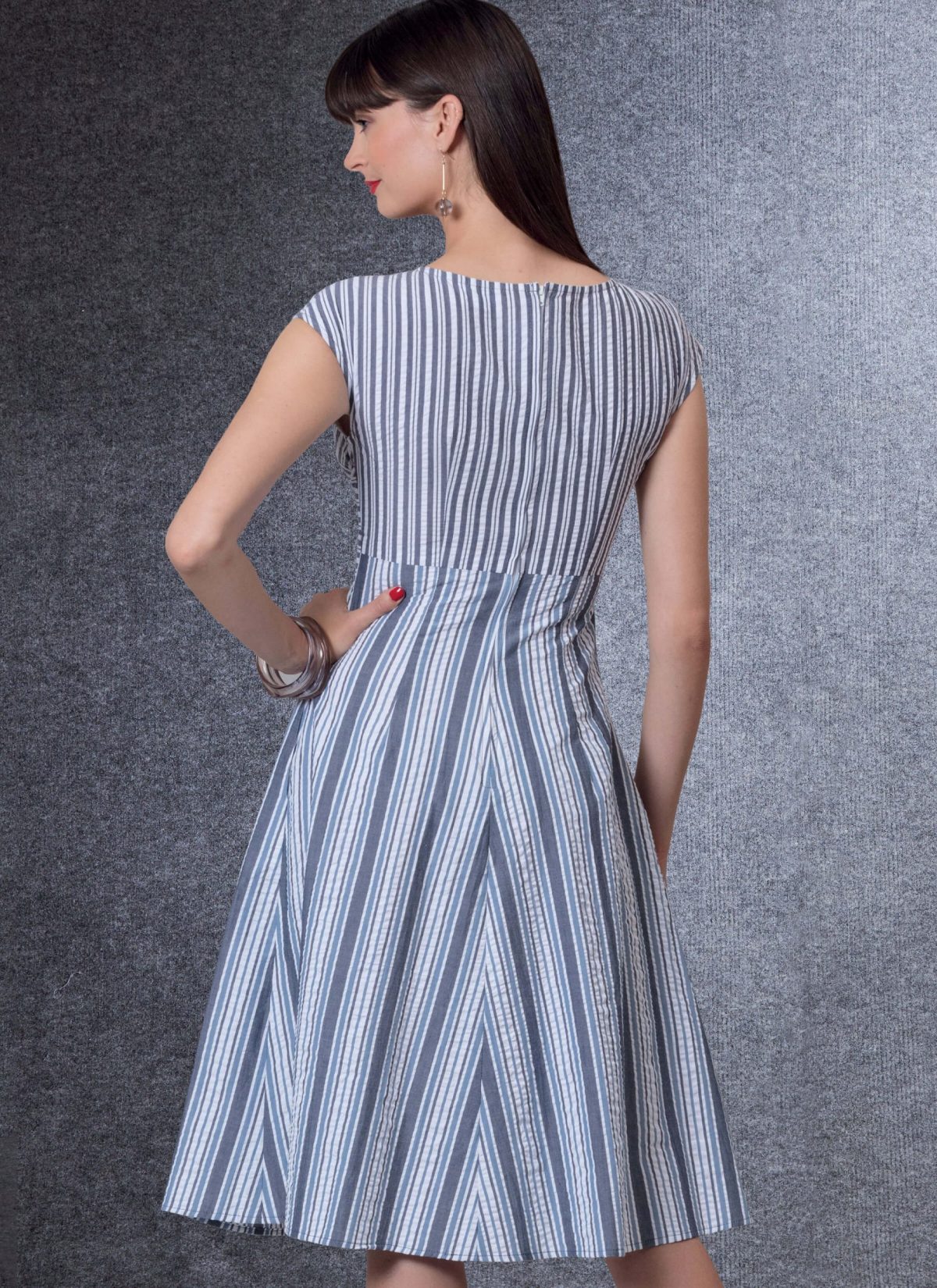 Vogue Patterns V1795 Misses' Dress