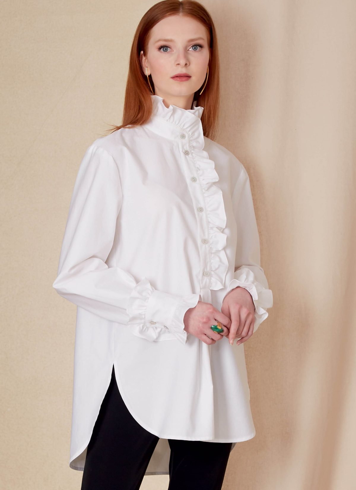 Vogue Patterns V1823 Misses' and Misses' Petite Shirt