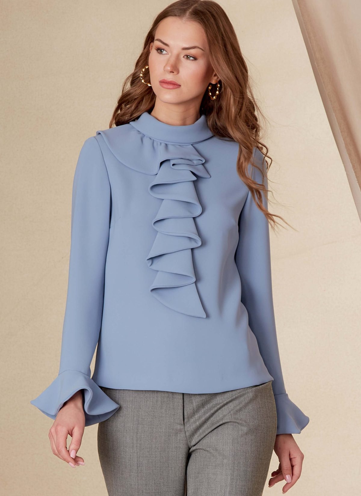 Vogue Patterns V1824 Misses' and Misses' Petite Top