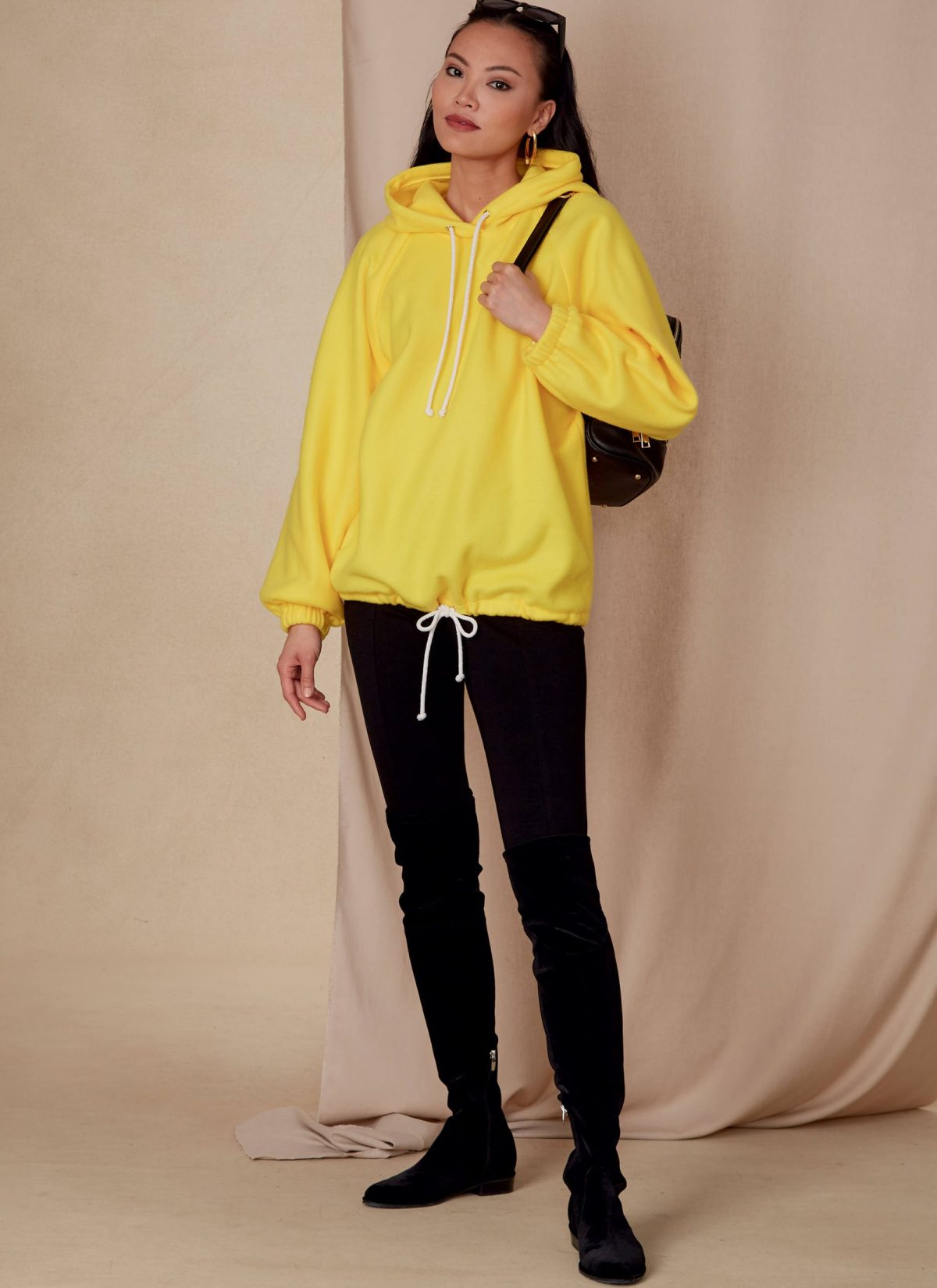 Vogue Patterns V1826 Misses' Sweatshirts