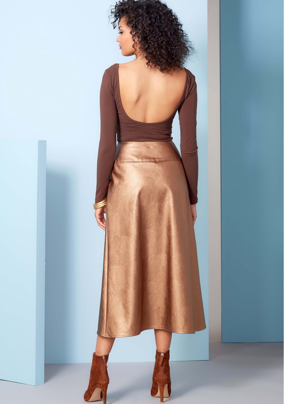 Vogue Pattern V1850 Misses' Skirt - Sewdirect