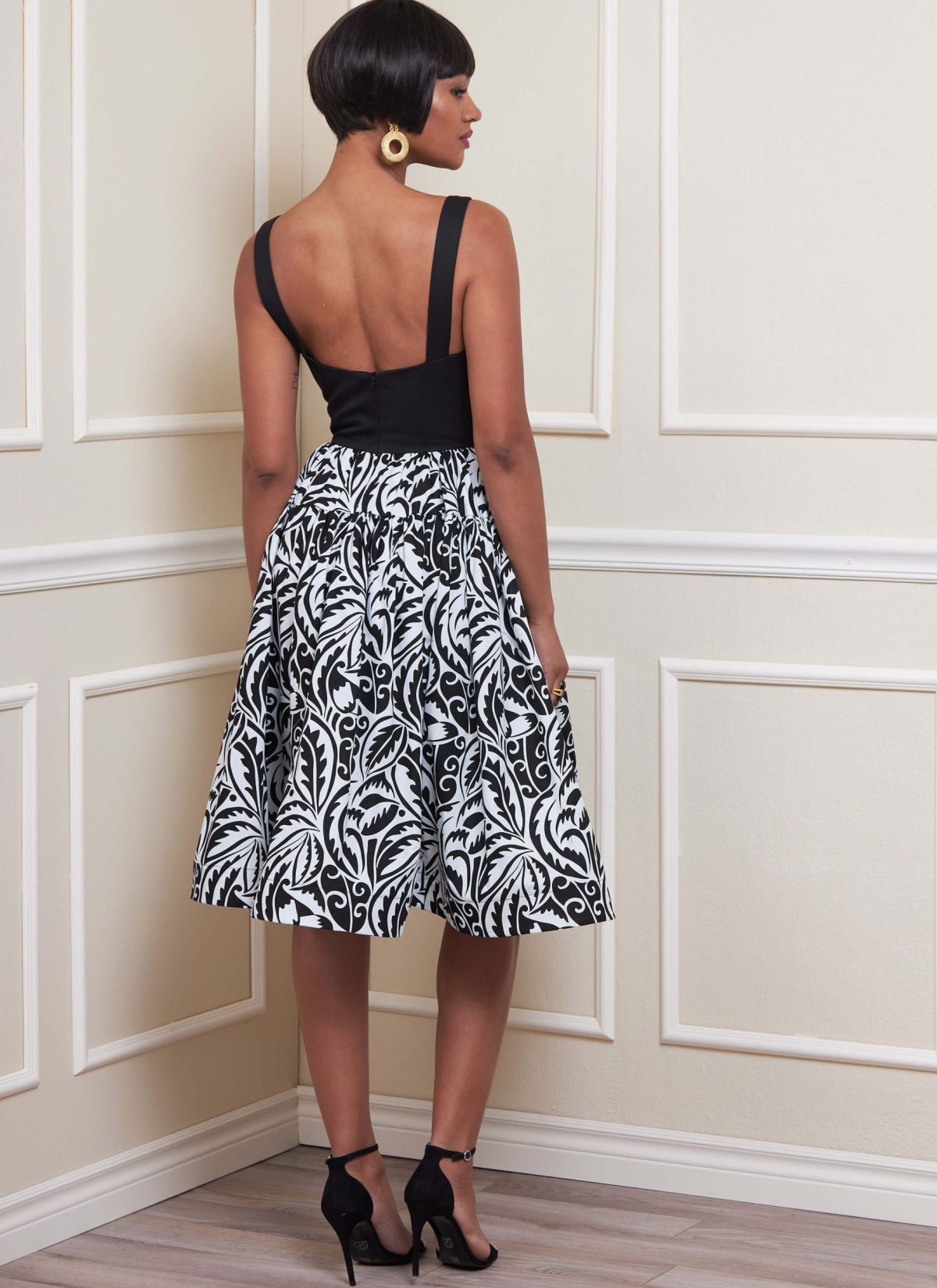 Vogue Patterns V1884 Misses' Dress