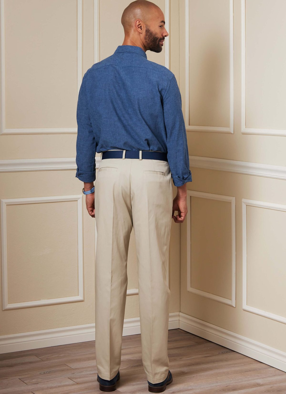 Vogue Patterns V1896 Men's Shorts and Trousers