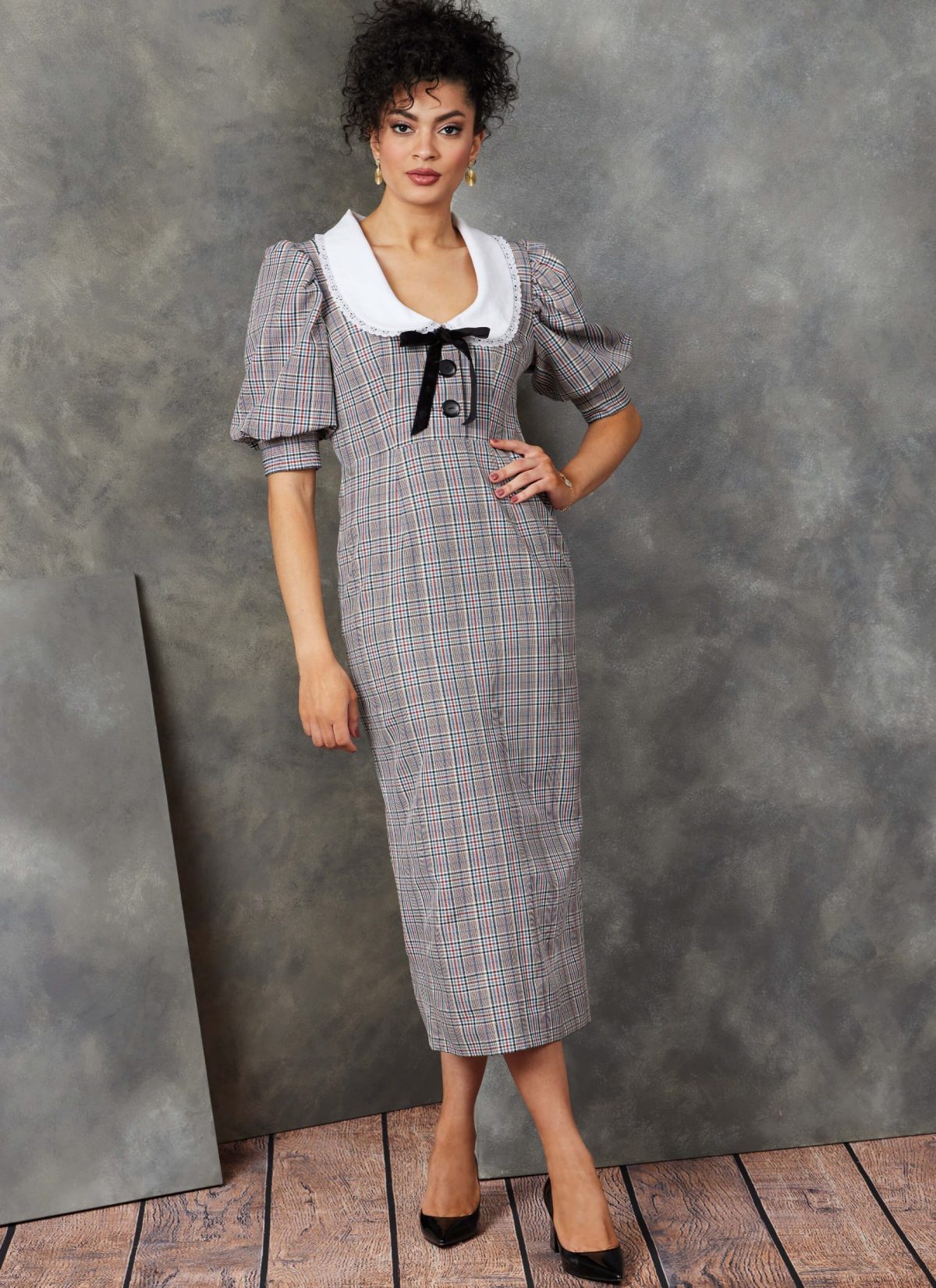 Vogue Patterns V1905 Misses' Dress