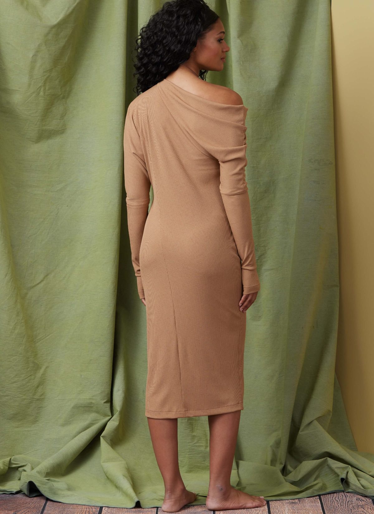 Vogue Patterns V1929 Misses' Knit Top, Dress and Trousers