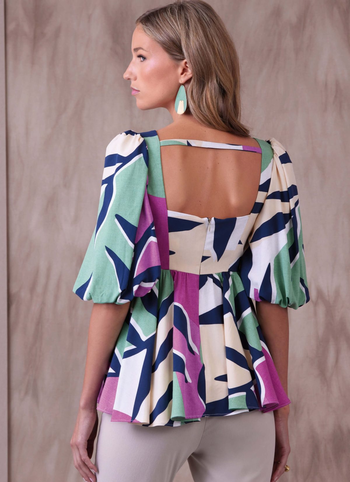 Vogue Patterns V1940 Misses' Tops