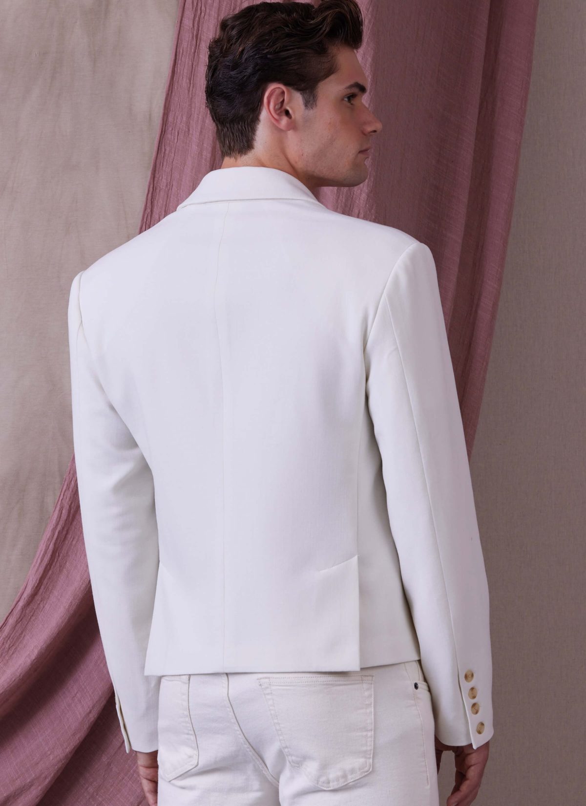 Vogue Patterns V1946 Men’s Jacket