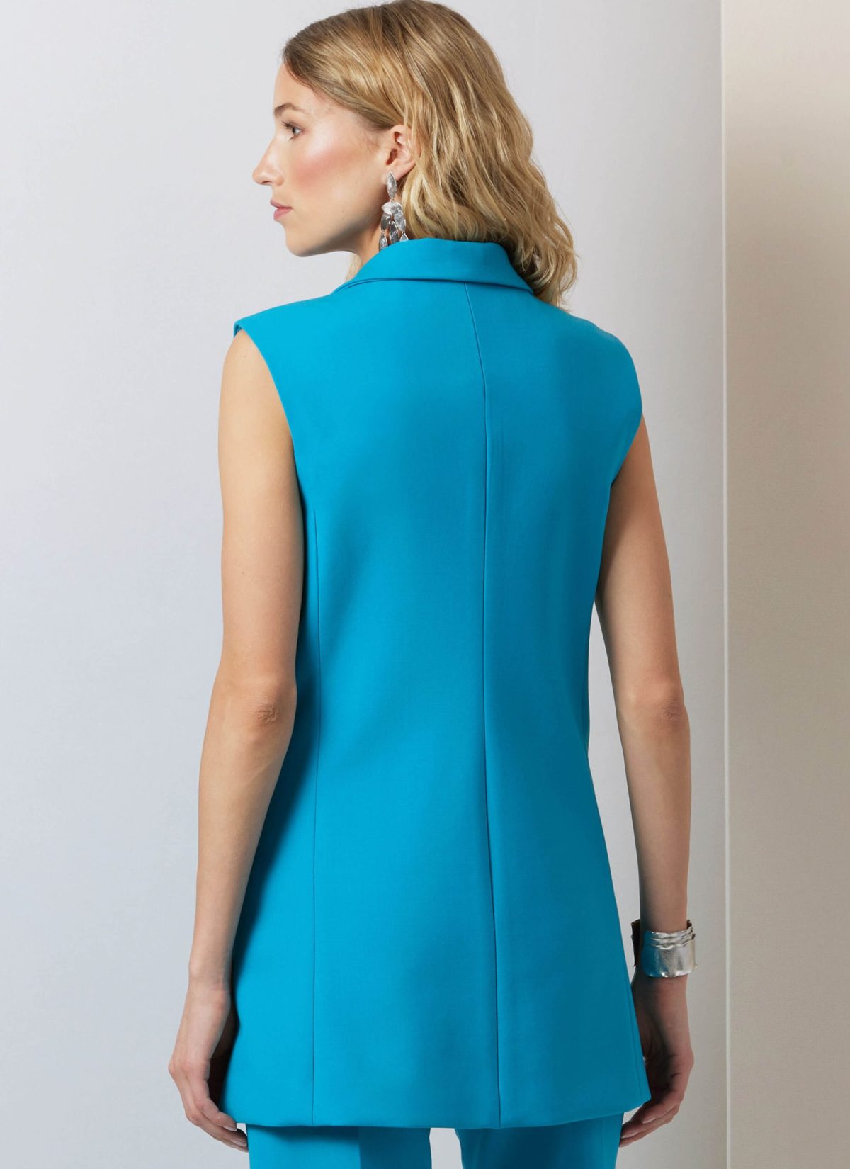 Vogue Patterns V2036 Misses' Waistcoat and Trousers