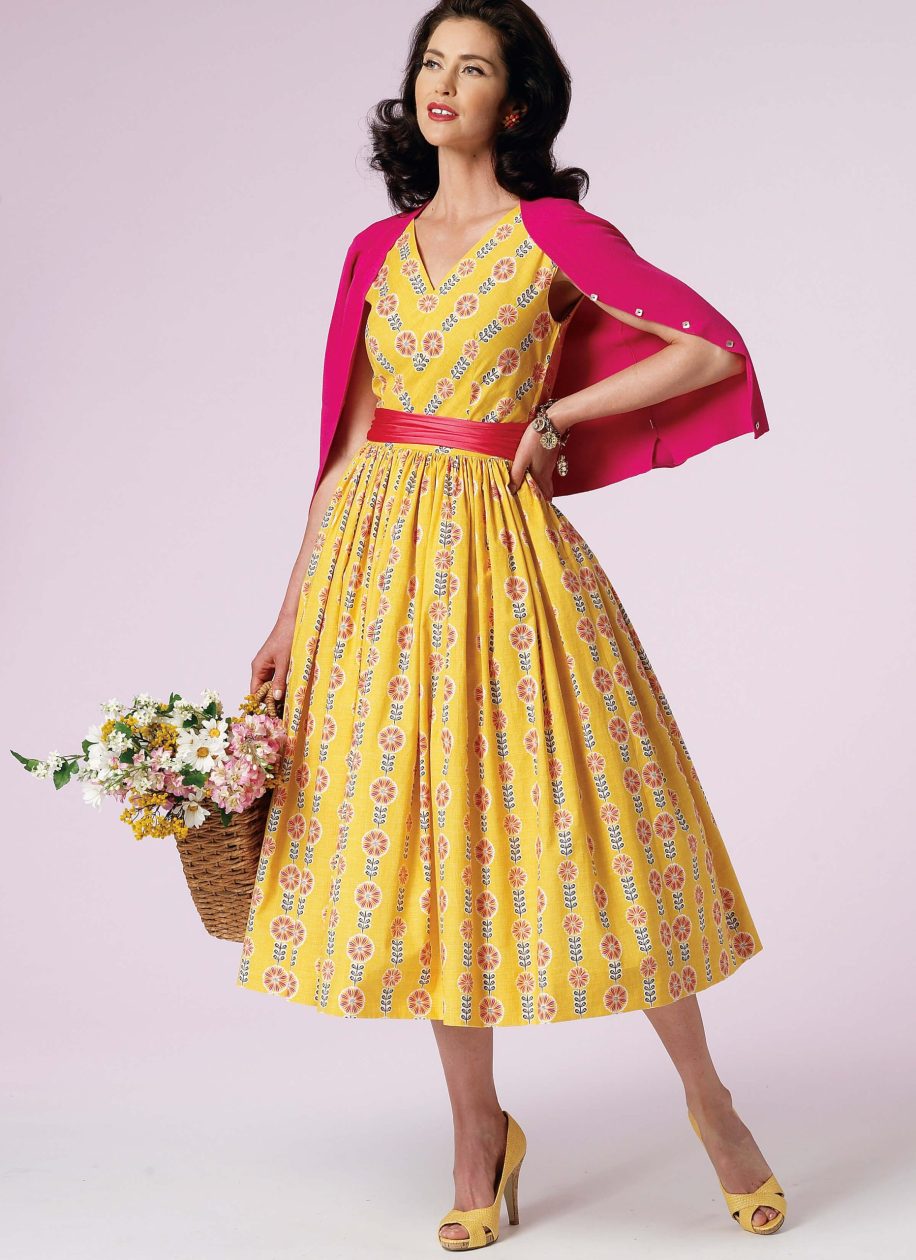 Vogue Vintage Dress V8789