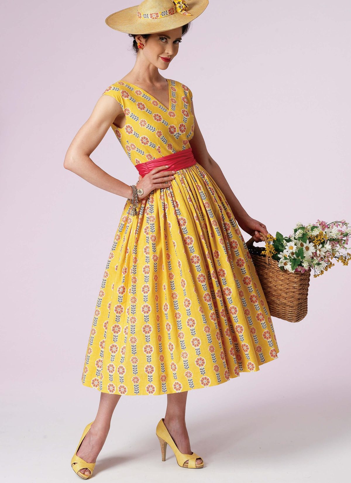Vogue Patterns V8789 Misses'/Misses' Petite Dress and Cummerbund