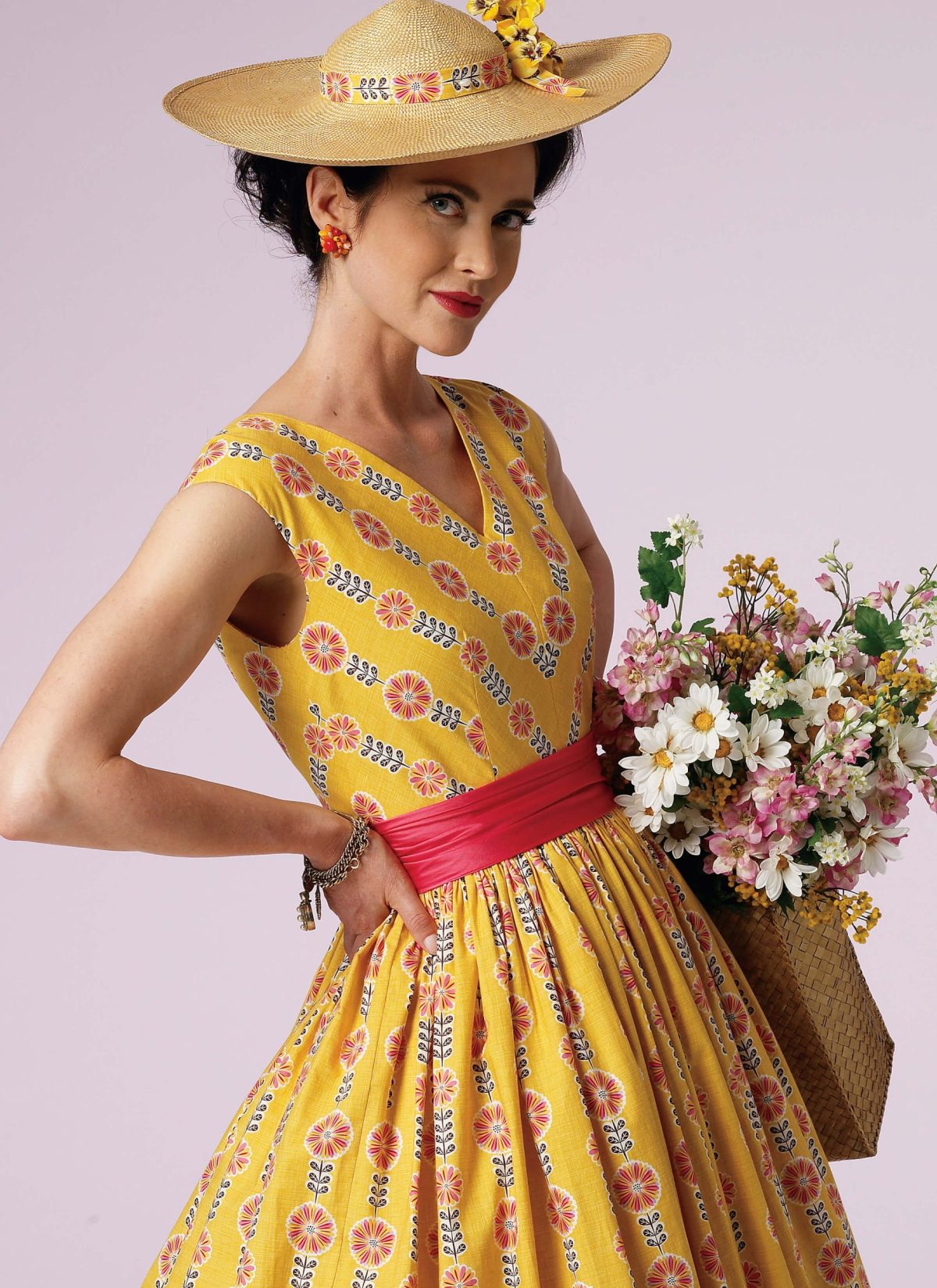 Vogue Patterns V8789 Misses'/Misses' Petite Dress and Cummerbund
